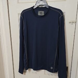 EXPRESS MENS LARGE FITTED TEE. NAVY COLOR. POLYESTER AND SPANDEX.